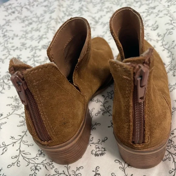 Steve Madden Lancaster Slip on Brown weastern Leather upper heeled ankle boots - Picture 3 of 7